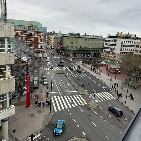 Rum i privatbostad Etagelaegenhet I Centrala *